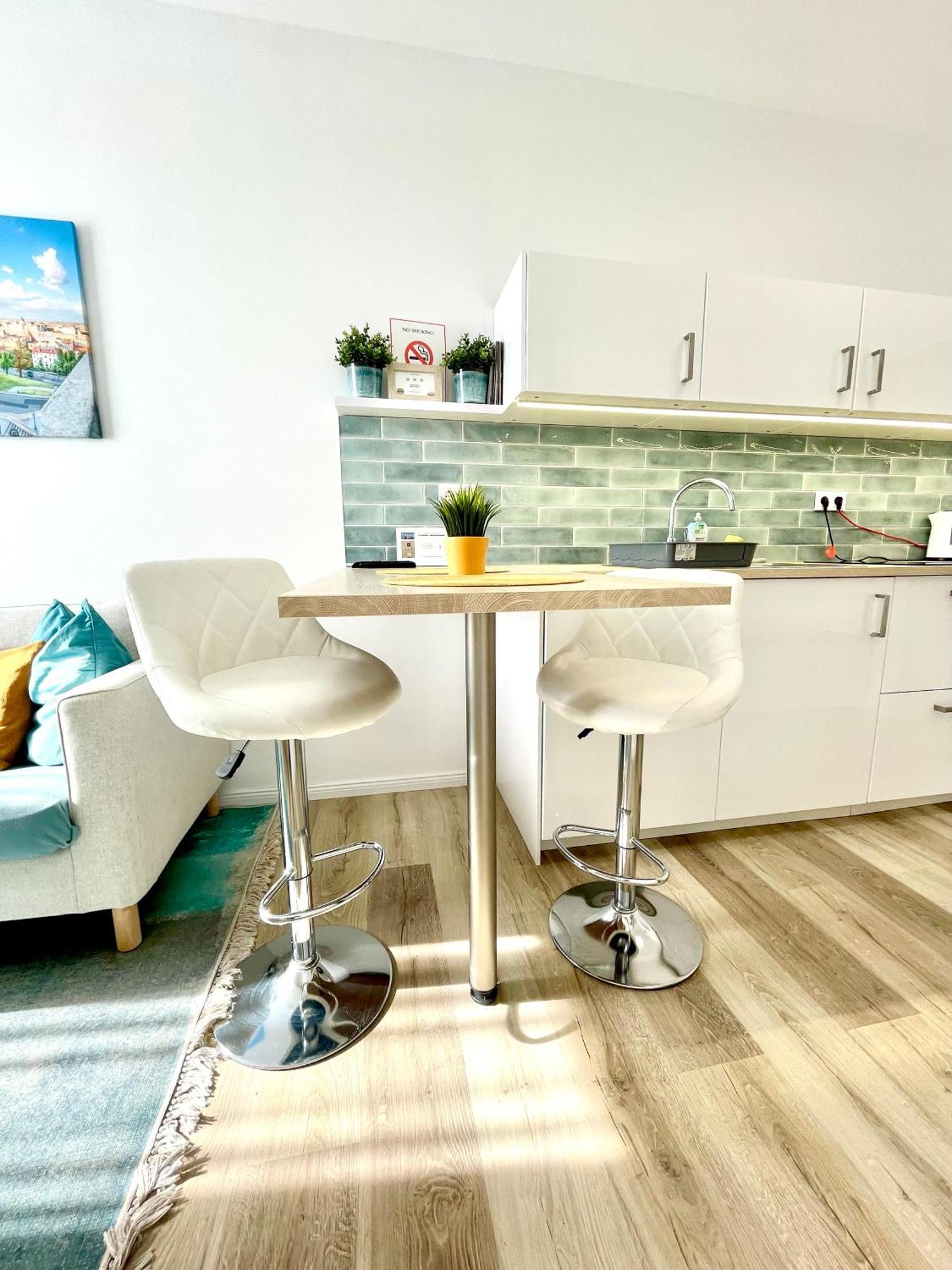 Margaret Apartment Next To The Lukacs Spa With Panorama Danube 布达佩斯 外观 照片