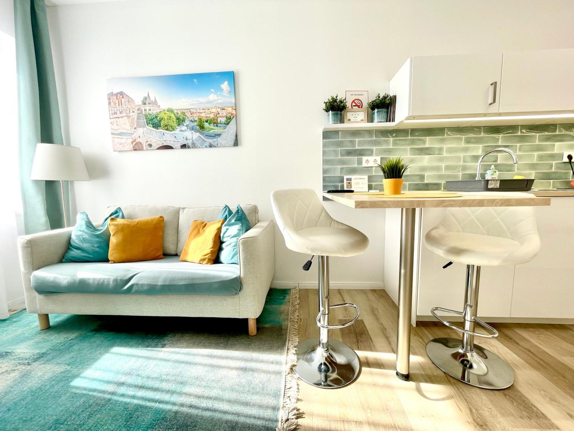 Margaret Apartment Next To The Lukacs Spa With Panorama Danube 布达佩斯 外观 照片