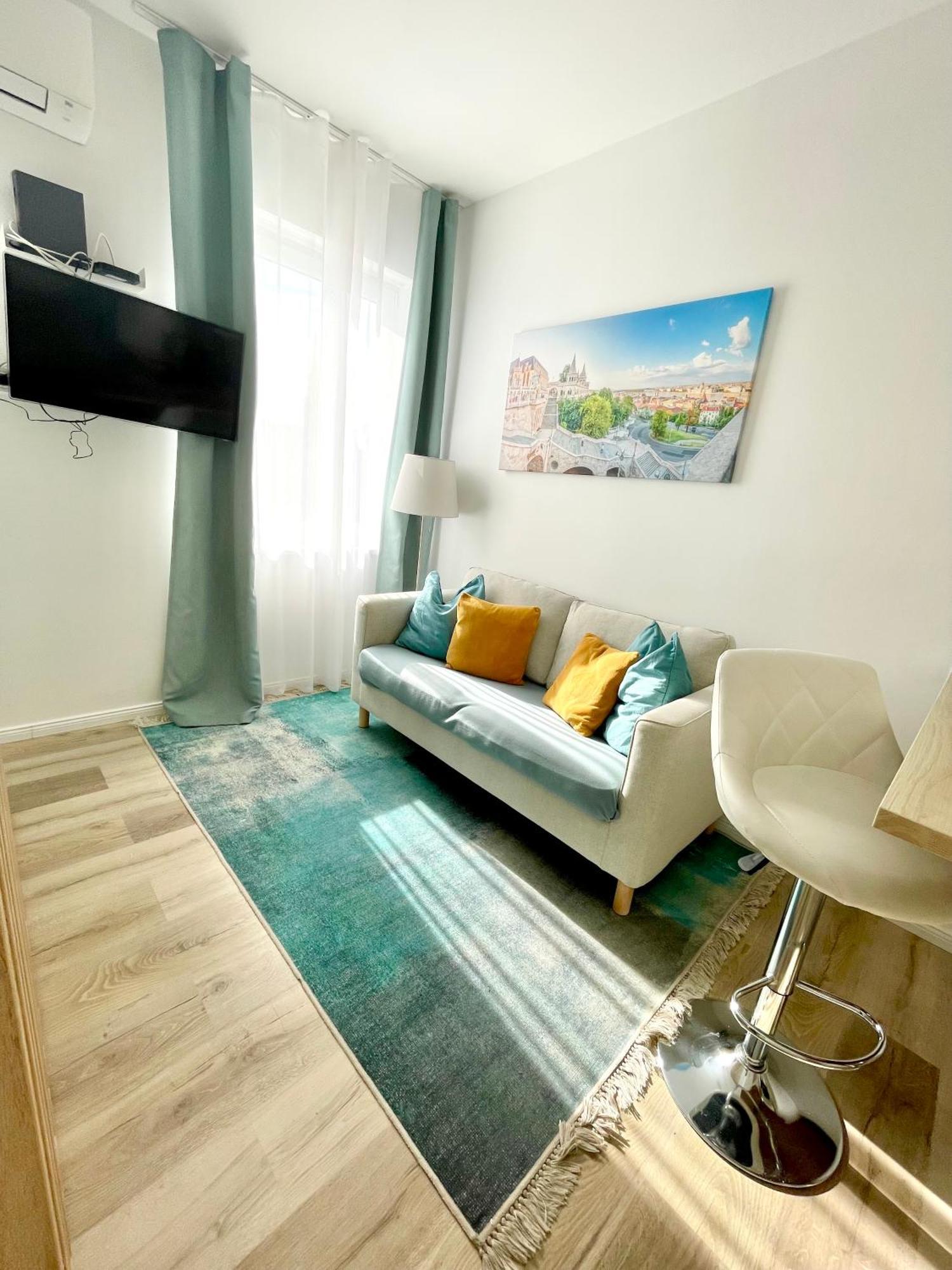 Margaret Apartment Next To The Lukacs Spa With Panorama Danube 布达佩斯 外观 照片